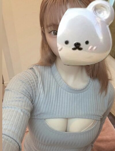 真木にこ