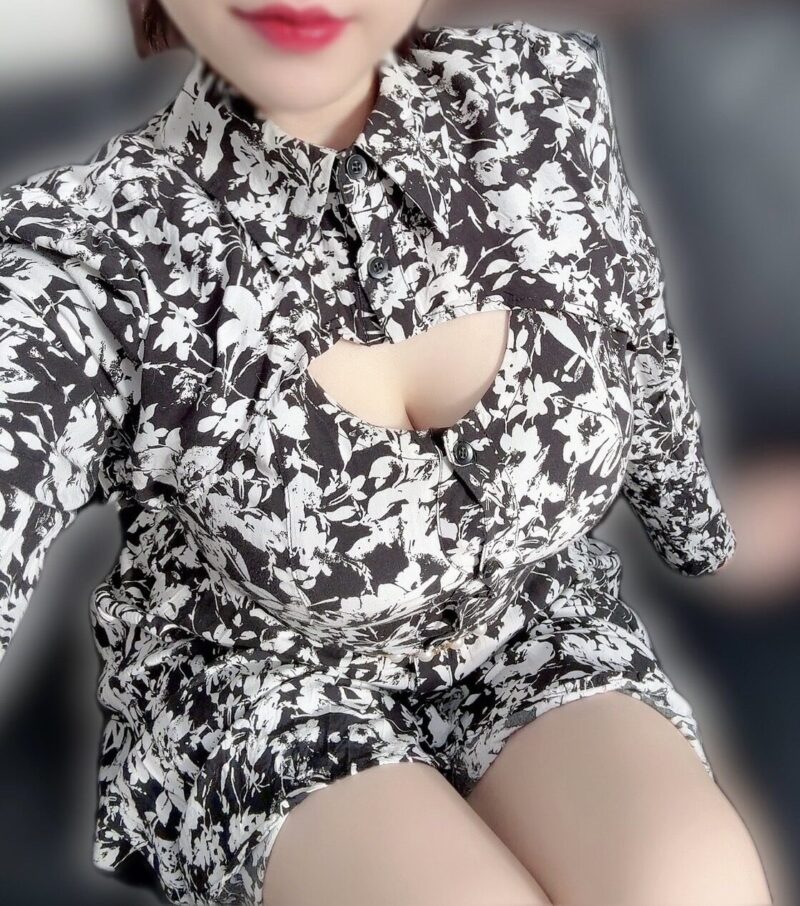 涼原えりな 写真 1